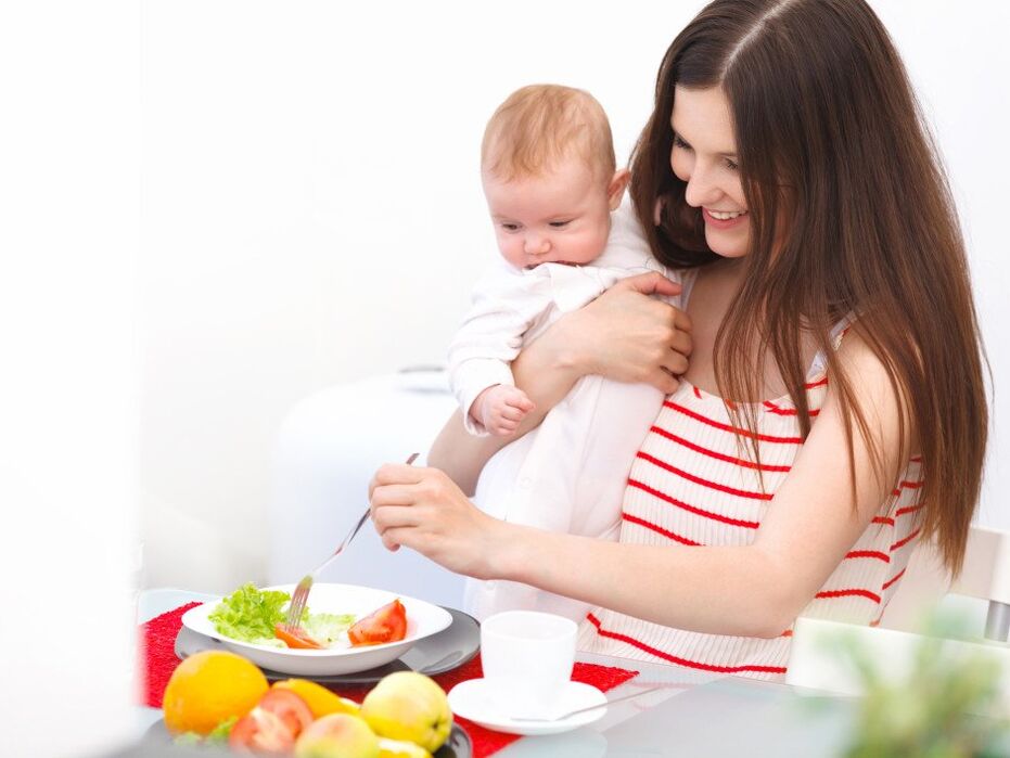 nutrición hipoalergénica para unha nai lactante e un bebé