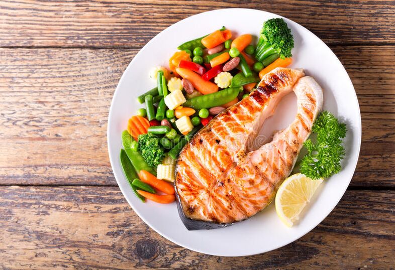 O peixe engádese a dietas proteicas eficaces para a perda de peso