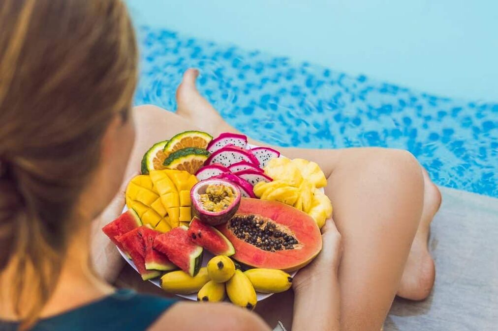 Se non se sente ben mentres está a dieta, considere comer froita